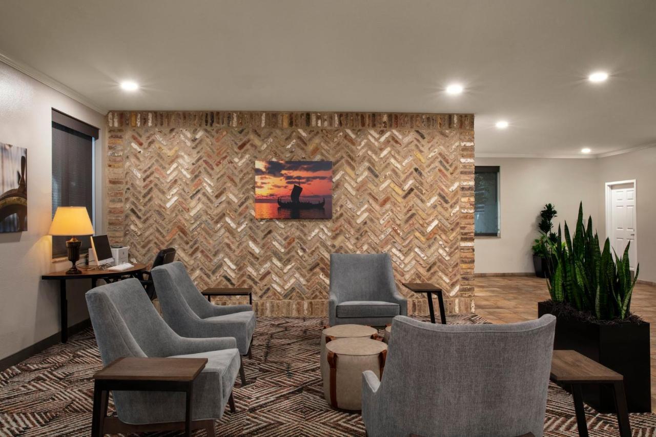 Candlewood Suites Mobile-Downtown By Ihg Exterior foto